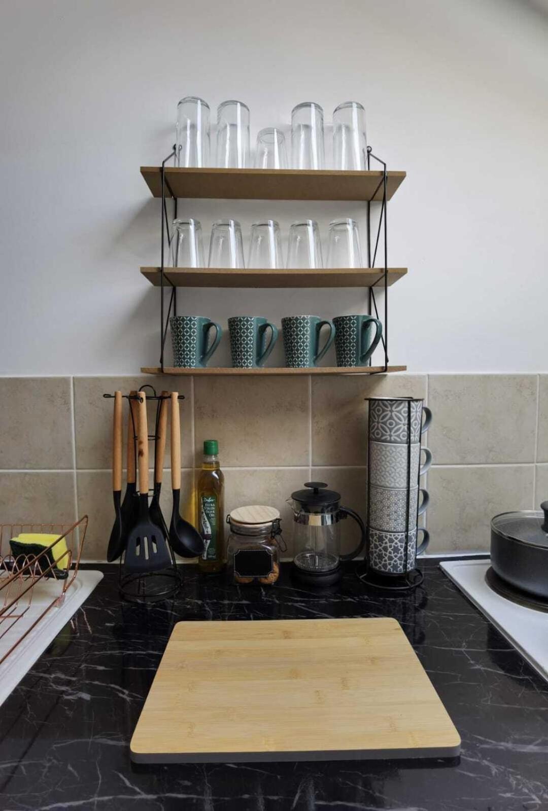 Апартаменты Raleigh Ff&Tf - 1 Bed Georgian Flat In The Centre Of Exeter, Free Parking With Wifi Номер фото