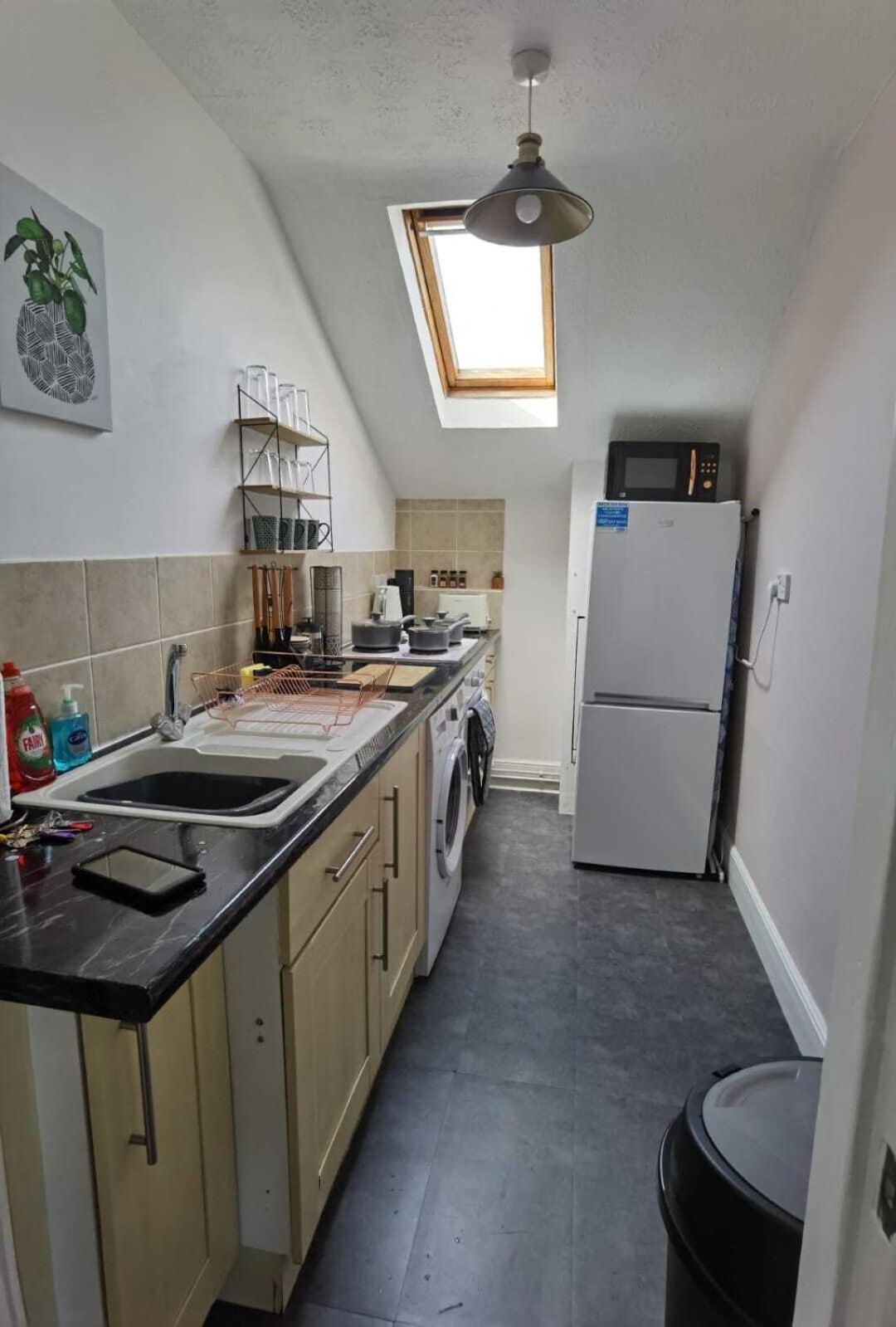 Апартаменты Raleigh Ff&Tf - 1 Bed Georgian Flat In The Centre Of Exeter, Free Parking With Wifi Номер фото